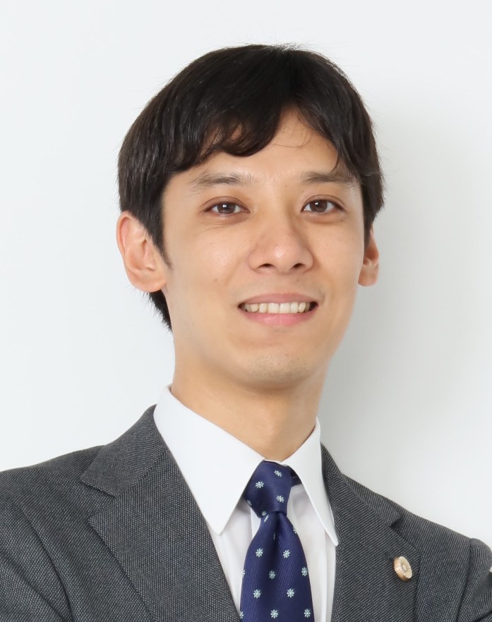 弁護士 川崎翔さん